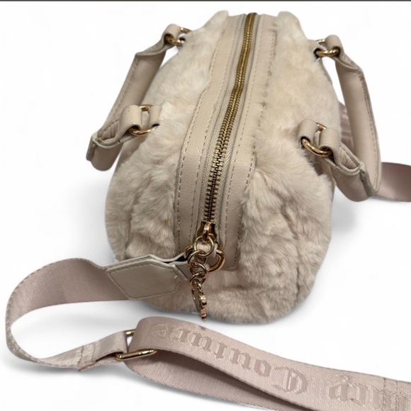 Juicy Couture Cream Faux Fur Mini Crossbody Bag Y2K Coquette - Picture 5 of 7
